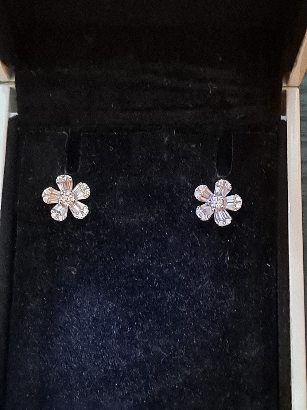 Stunning Natural Diamond Flower Earrings — 18K White Gold — 0.74ct Total